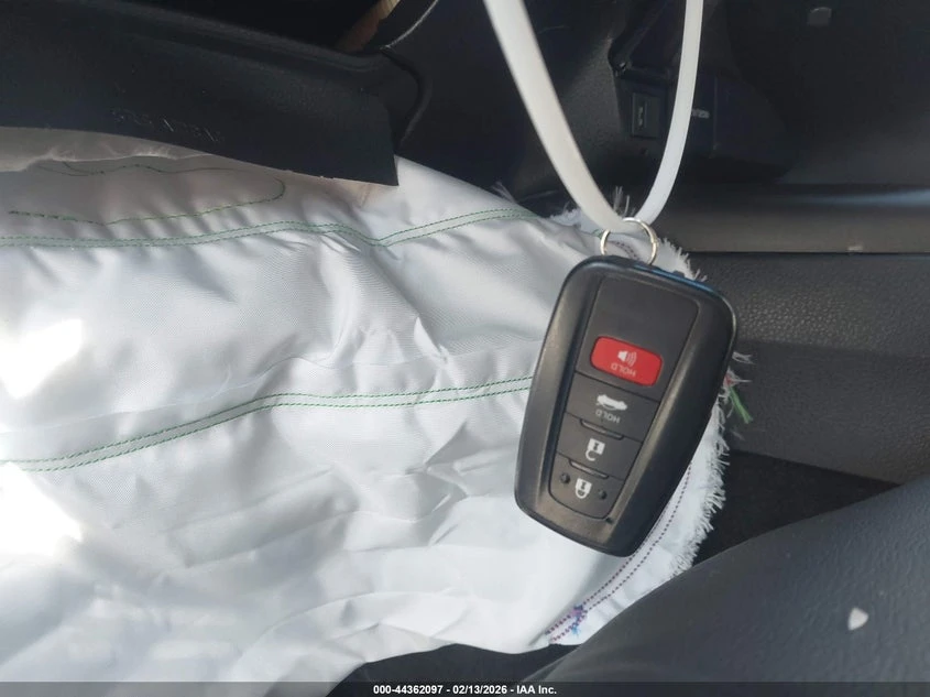 Toyota Camry 2.5L I-4 DI, DOHC, VVT, 176HP Front Wheel Drive | Mobile.bg � ����������� 11