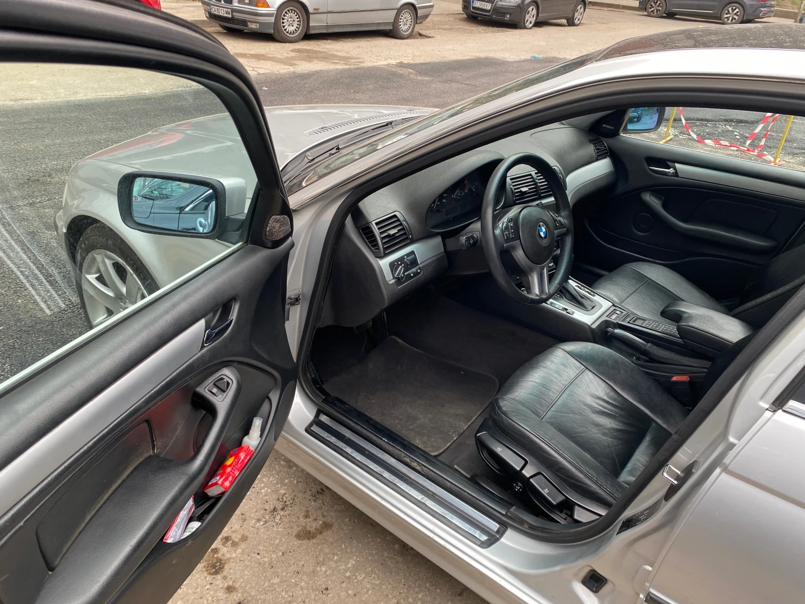 BMW 330, снимка 7 - Автомобили и джипове - 54244074