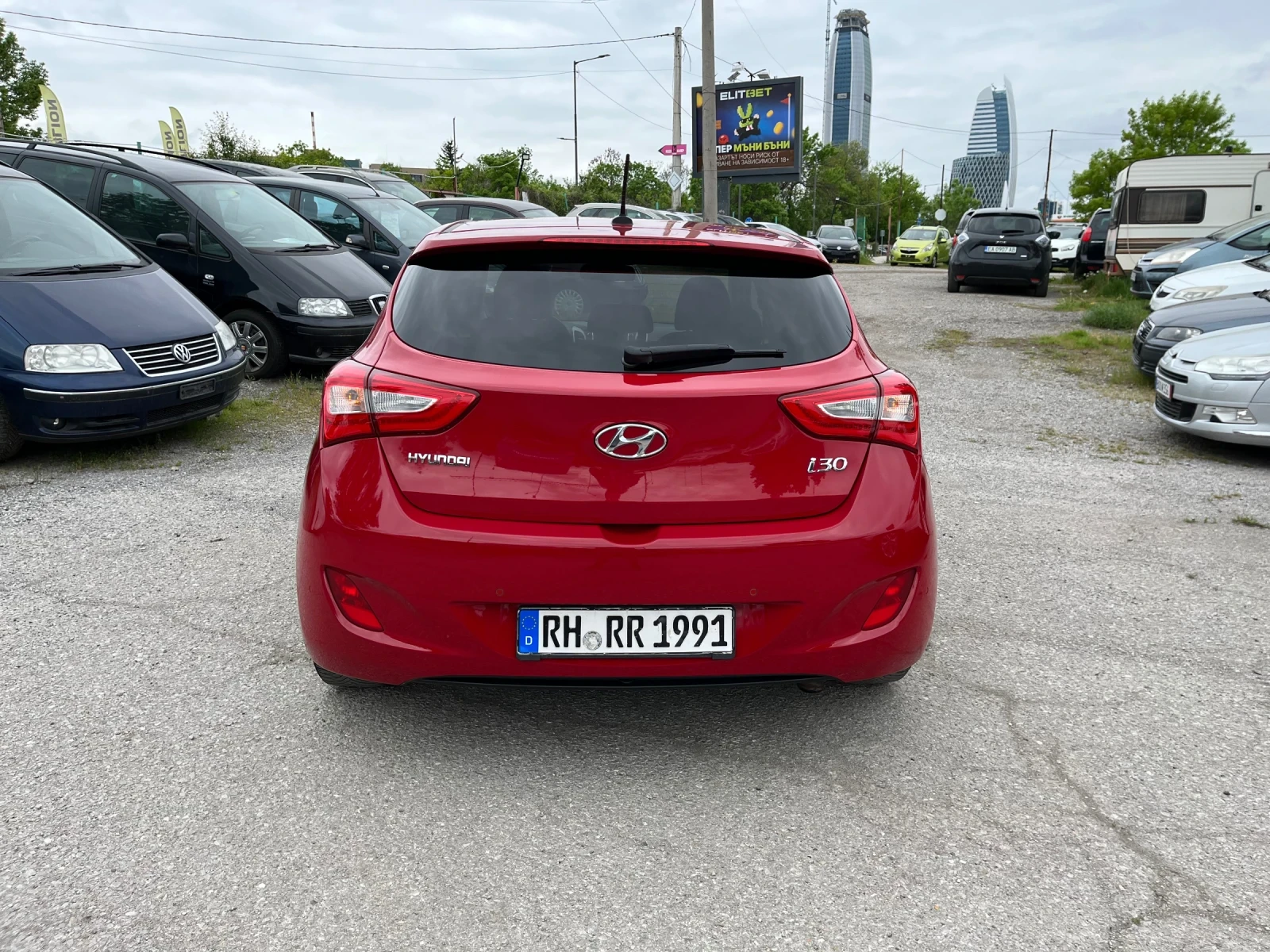 Hyundai I30 1.6 16V SPORT, снимка 7 - Автомобили и джипове - 54456341