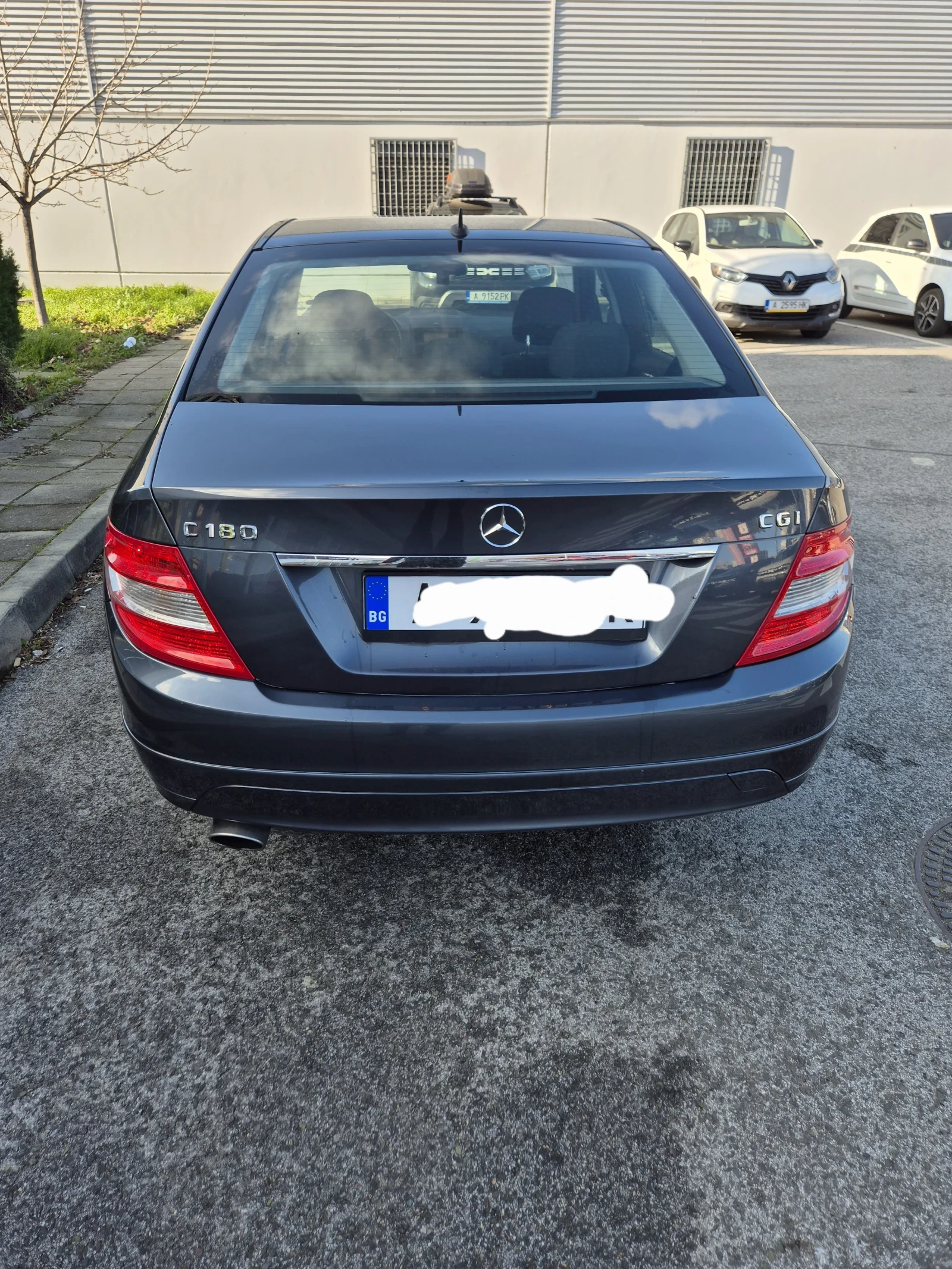 Mercedes-Benz C 180, снимка 12 - Автомобили и джипове - 54553832