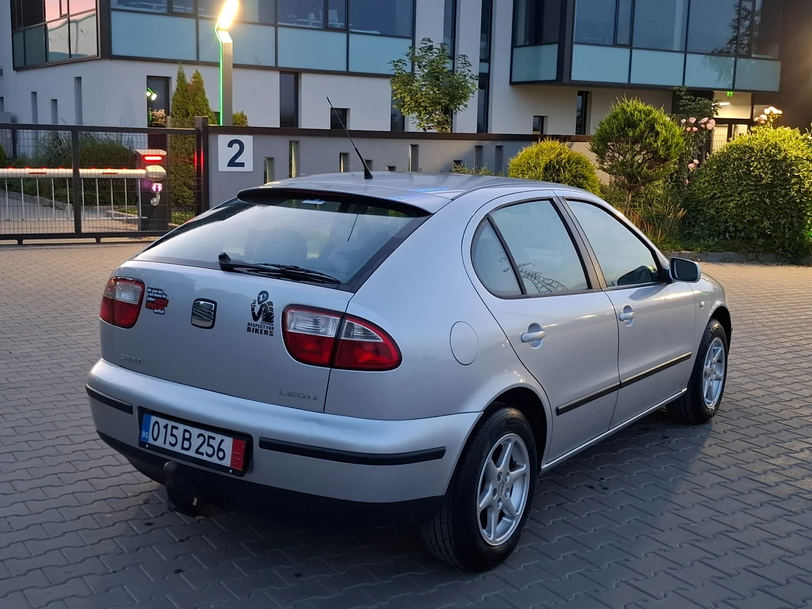 Seat Leon 1.9TDI* (90кс)* KLIMATRONIK* НОВ ВНОС* , снимка 13 - Автомобили и джипове - 54991484