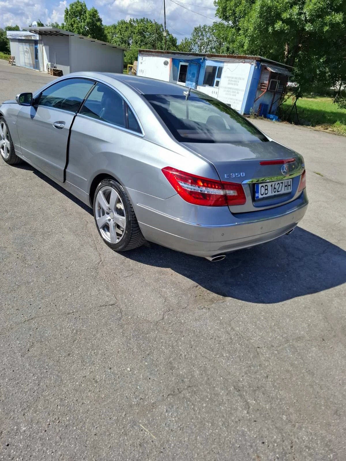 Mercedes-Benz E 350, снимка 2 - Автомобили и джипове - 55546375