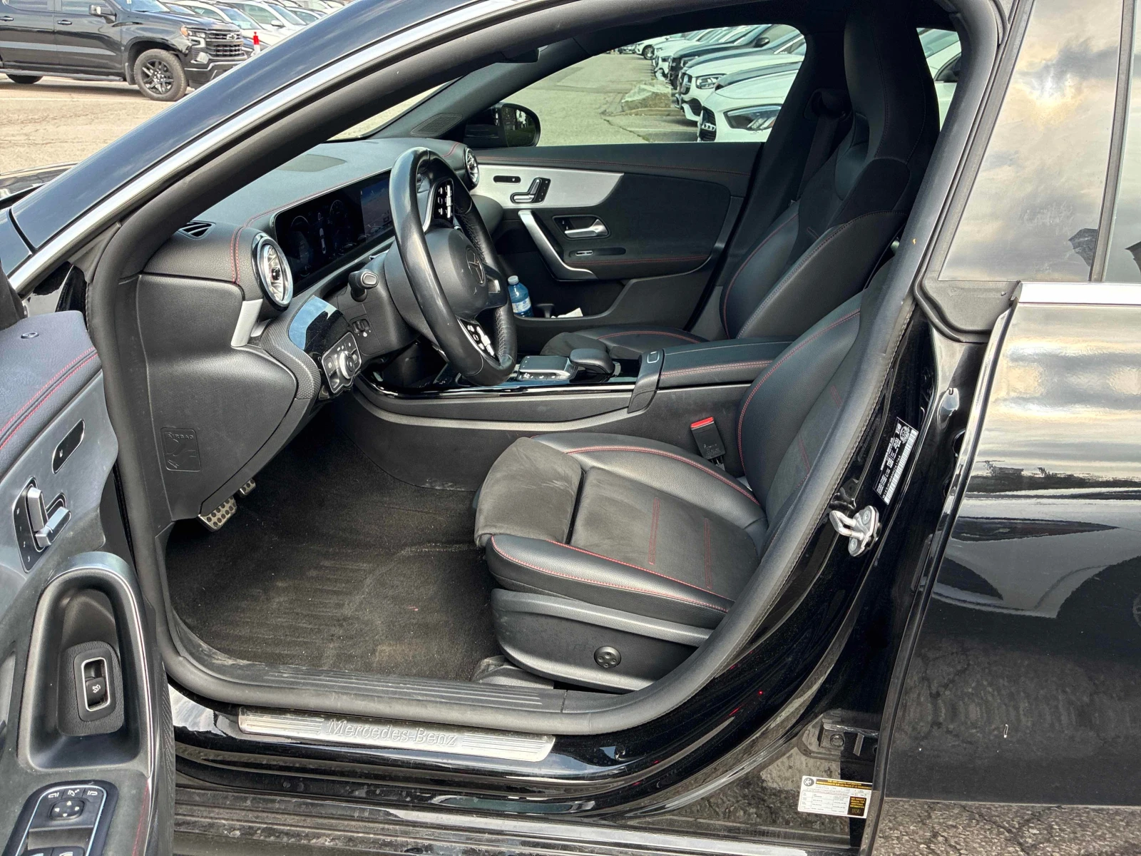Mercedes-Benz CLA 250 /DISTRONIC/CARFAX/АВТОКРЕДИТ, снимка 5 - Автомобили и джипове - 55942674