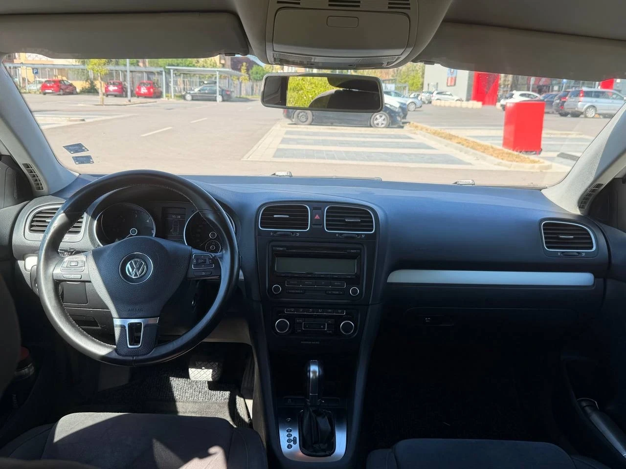 VW Golf, снимка 6 - Автомобили и джипове - 56035047