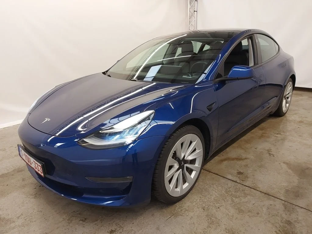 Tesla Model 3 Long-Range Dual Motor Panorama LED Navi 89% SoH