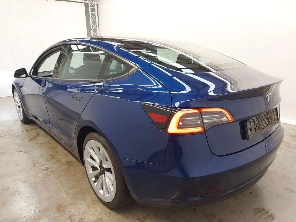 Tesla Model 3 Long-Range Dual Motor Panorama LED Navi 89% SoH, снимка 4 - Автомобили и джипове - 56220014