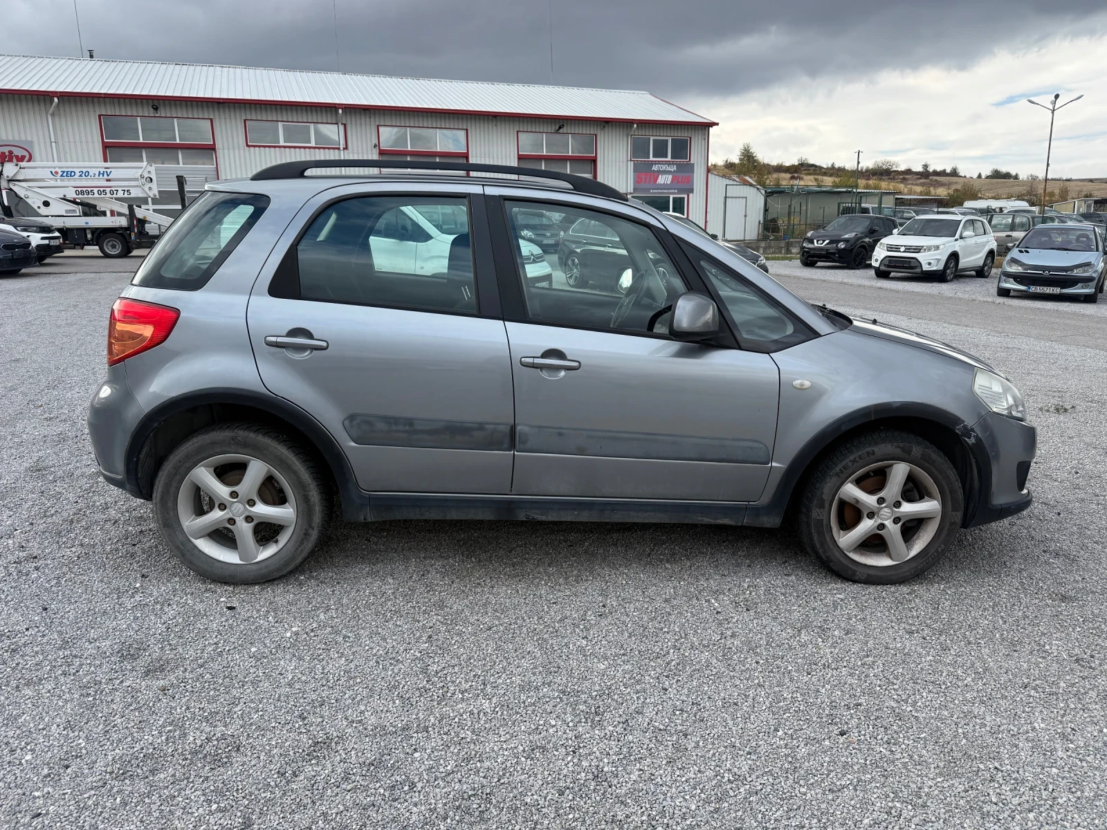 Suzuki SX4, снимка 6 - Автомобили и джипове - 56505113