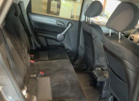 Honda Cr-v 2.4 i-VTEC Exclusive Edition 4x4 Сервизна история!, снимка 16