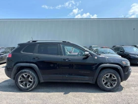 Jeep Cherokee * Trailhawk * CARFAX * ОФИЦИАЛЕН ДИЛЪР, снимка 3
