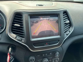 Jeep Cherokee * Trailhawk * CARFAX * ОФИЦИАЛЕН ДИЛЪР, снимка 9
