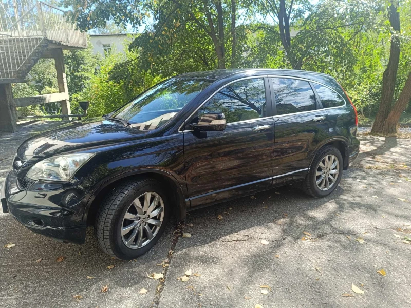 Honda Cr-v 2.2 ДИЗЕЛ камера/нави/авт, снимка 1 - Автомобили и джипове - 47386605