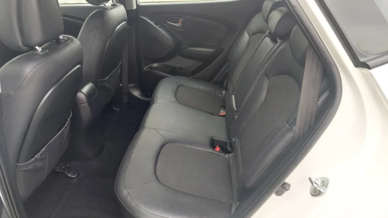 Hyundai IX35 1.7FACE FULL EKSTRI, снимка 9 - Автомобили и джипове - 48896397