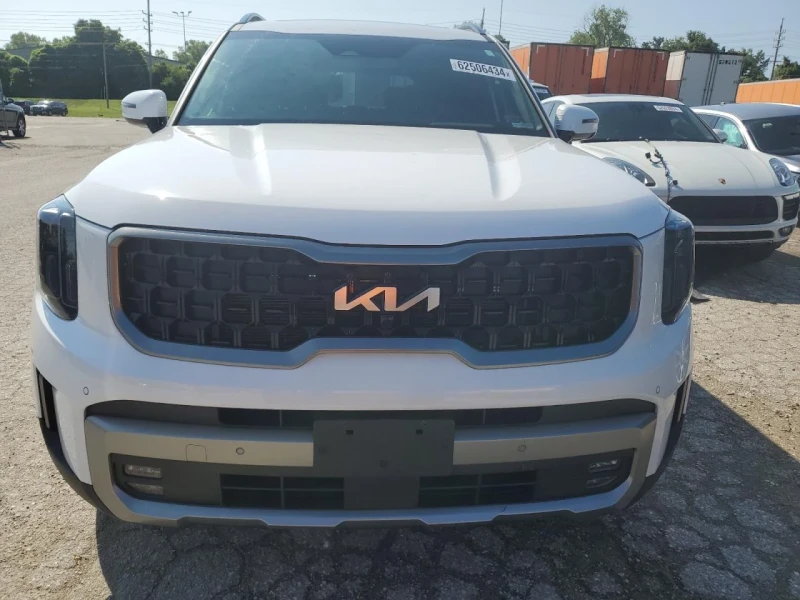 Kia Telluride, снимка 5 - Автомобили и джипове - 49378382