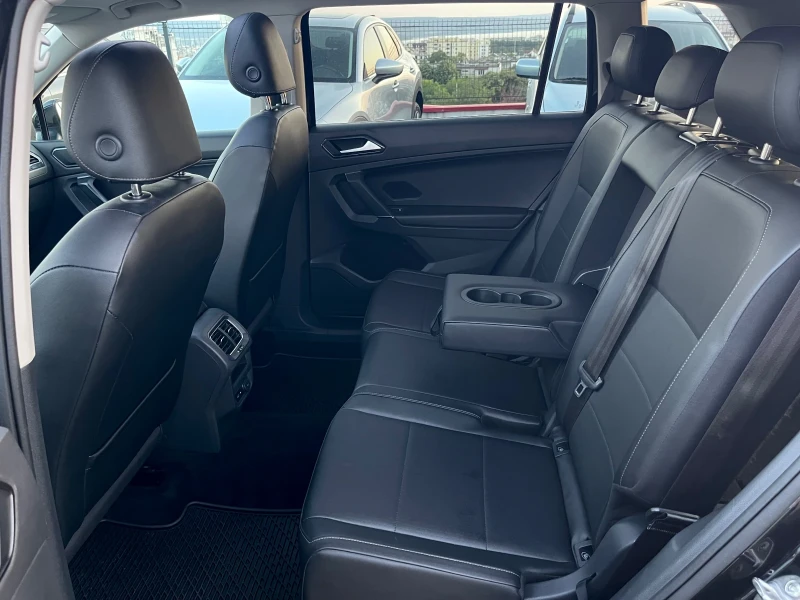 VW Tiguan 4x4, снимка 15 - Автомобили и джипове - 51758383