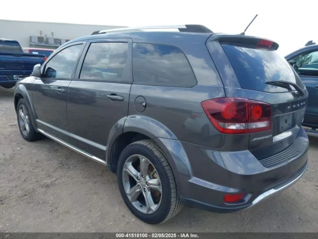 Dodge Journey, снимка 3 - Автомобили и джипове - 49082884