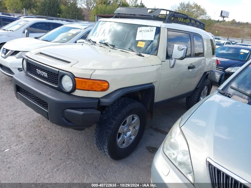 Toyota Fj cruiser 2008 TOYOTA FJ CRUISER - изображение 3