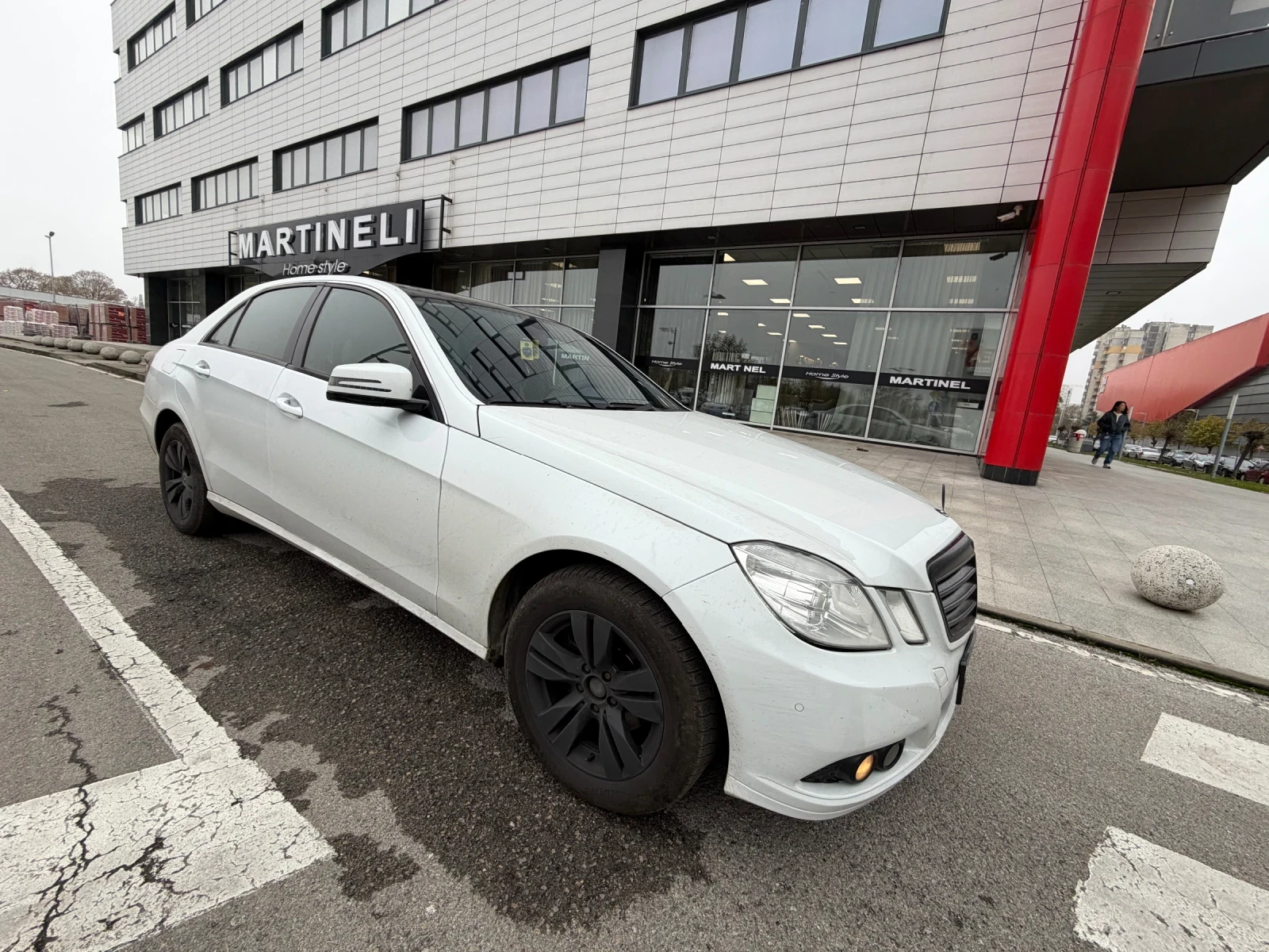 Mercedes-Benz E 220 * *  | Mobile.bg   1