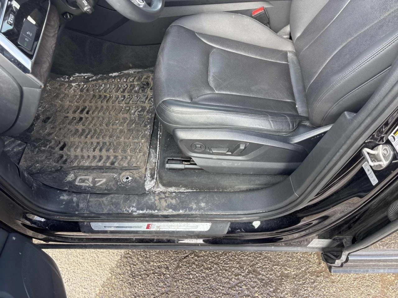 Audi Q7 3.0 TFSI, 340hp, S-line, full digital, Distronic, , снимка 10 - Автомобили и джипове - 53831388