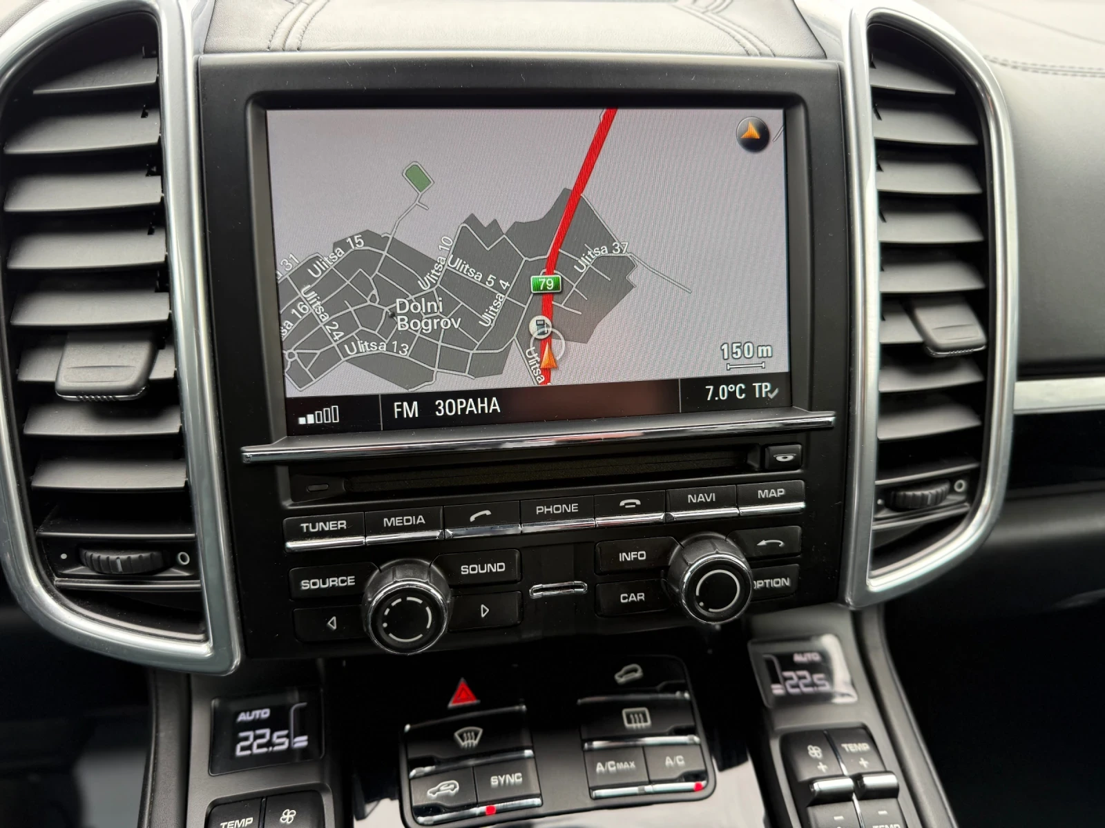 Porsche Cayenne Facelift+ Led+ 3.0TDI V6+ 4x4+ Подгрев, снимка 15 - Автомобили и джипове - 53884911