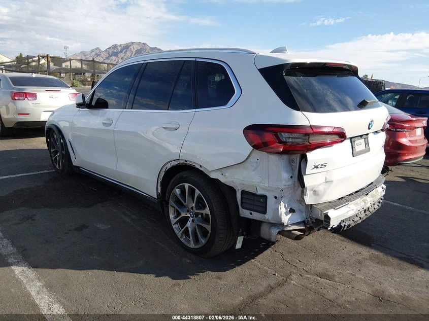 BMW X5 xDrive40I, снимка 3 - Автомобили и джипове - 54306614