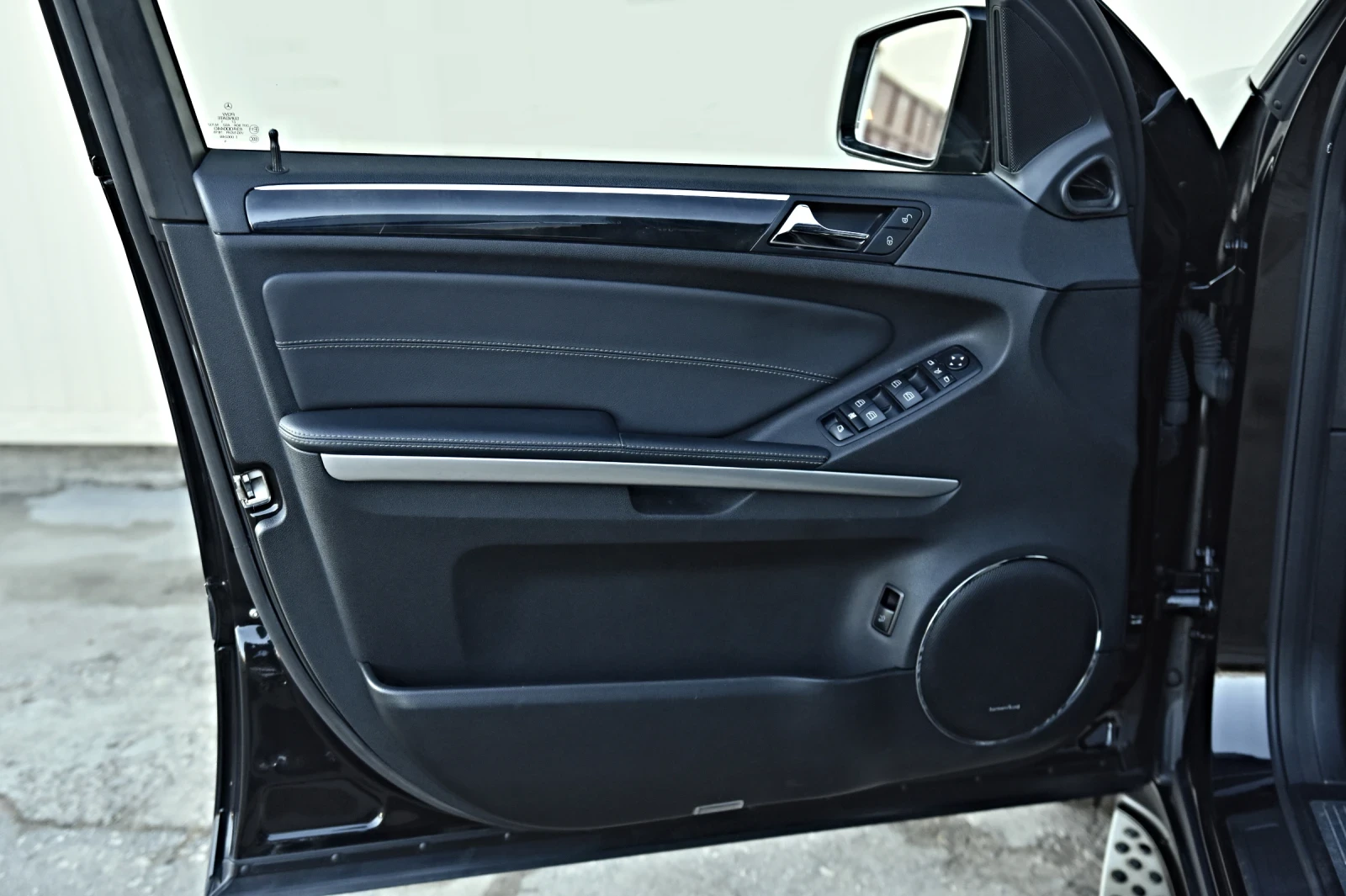 Mercedes-Benz GL 500 Grand edition full maxx, снимка 12 - Автомобили и джипове - 54650465