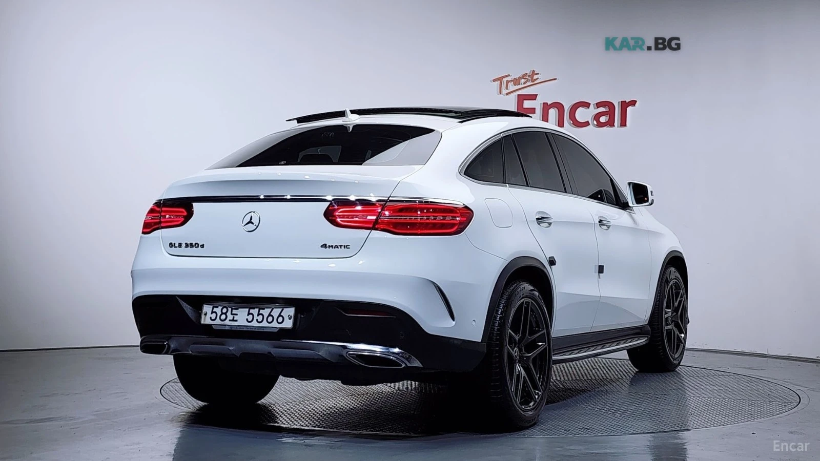 Mercedes-Benz GLE 350 d* 4MATIC* ПОДГРЕВ* 360* КАМЕРА* SUNROOF* , снимка 3 - Автомобили и джипове - 54934115