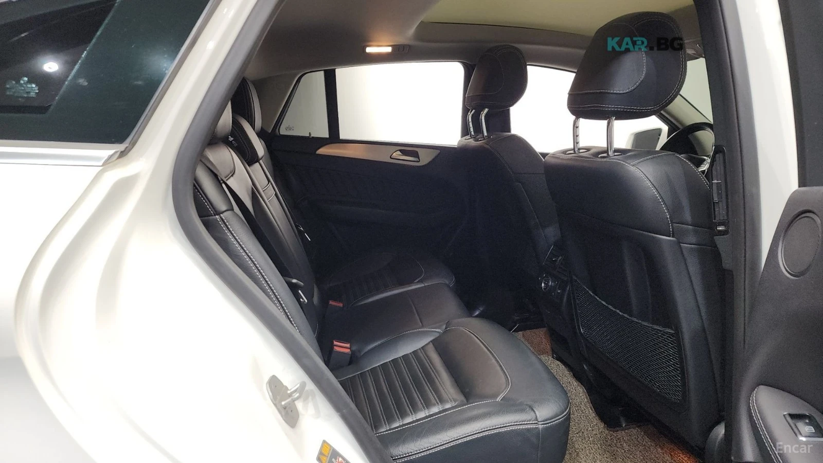 Mercedes-Benz GLE 350 d* 4MATIC* ПОДГРЕВ* 360* КАМЕРА* SUNROOF* , снимка 10 - Автомобили и джипове - 54934115