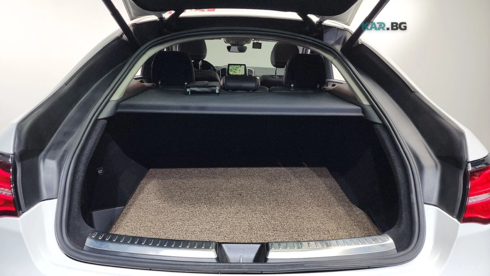 Mercedes-Benz GLE 350 d* 4MATIC* ПОДГРЕВ* 360* КАМЕРА* SUNROOF* , снимка 15 - Автомобили и джипове - 54934115