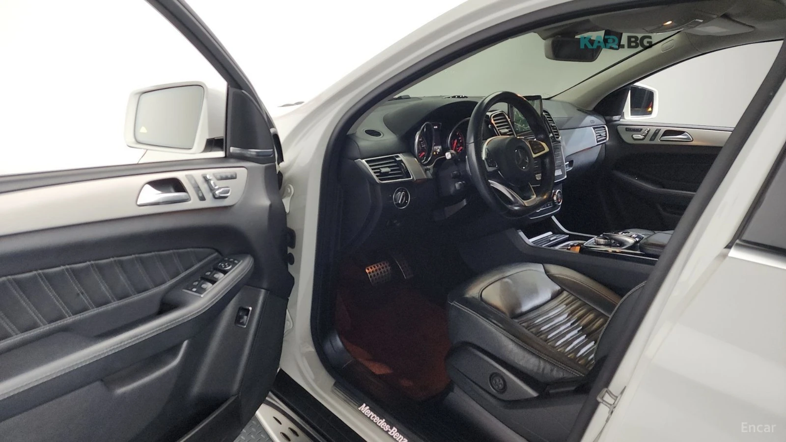 Mercedes-Benz GLE 350 d* 4MATIC* ПОДГРЕВ* 360* КАМЕРА* SUNROOF* , снимка 8 - Автомобили и джипове - 54934115