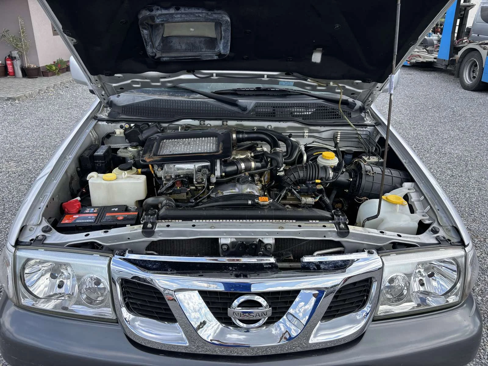Nissan Terrano 3.0.154.Кс, снимка 16 - Автомобили и джипове - 55162829