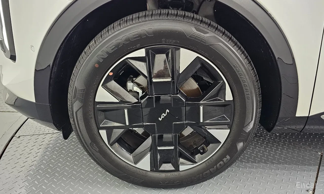 Kia Sportage Signature* 360* HUD* New 5th generation , снимка 5 - Автомобили и джипове - 55538682