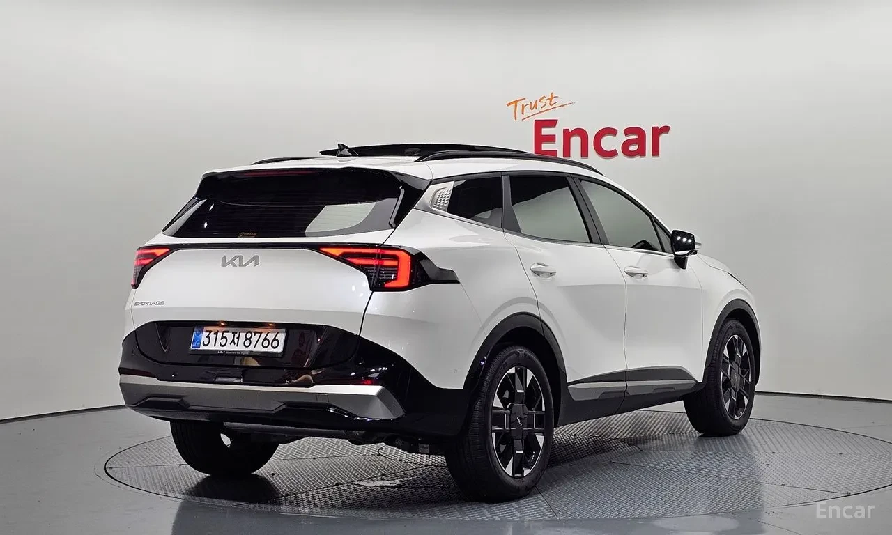 Kia Sportage Signature* 360* HUD* New 5th generation , снимка 2 - Автомобили и джипове - 55538682