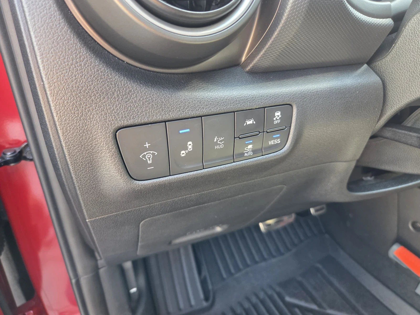 Hyundai Kona 64kW, снимка 16 - Автомобили и джипове - 55890691