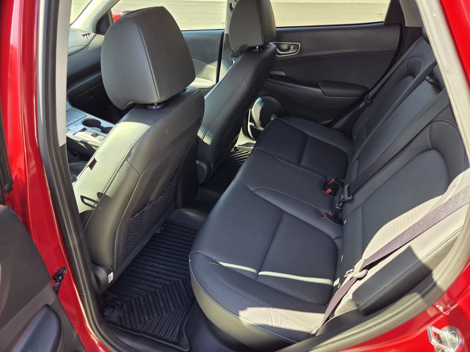 Hyundai Kona 64kW, снимка 11 - Автомобили и джипове - 55890691