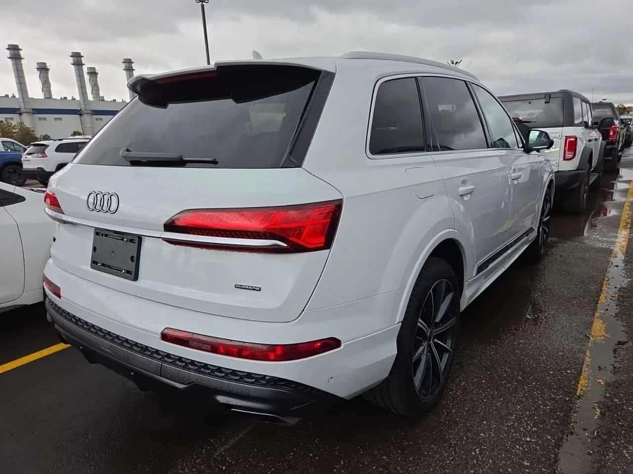 Audi Q7, снимка 3 - Автомобили и джипове - 56739640