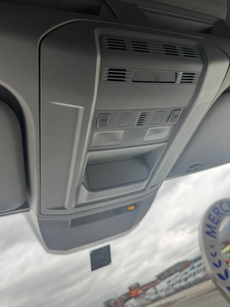 VW Crafter 2.0 TDI/Клима, снимка 12 - Бусове и автобуси - 53269551