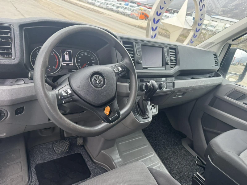 VW Crafter 2.0 TDI/Клима, снимка 7 - Бусове и автобуси - 53269551