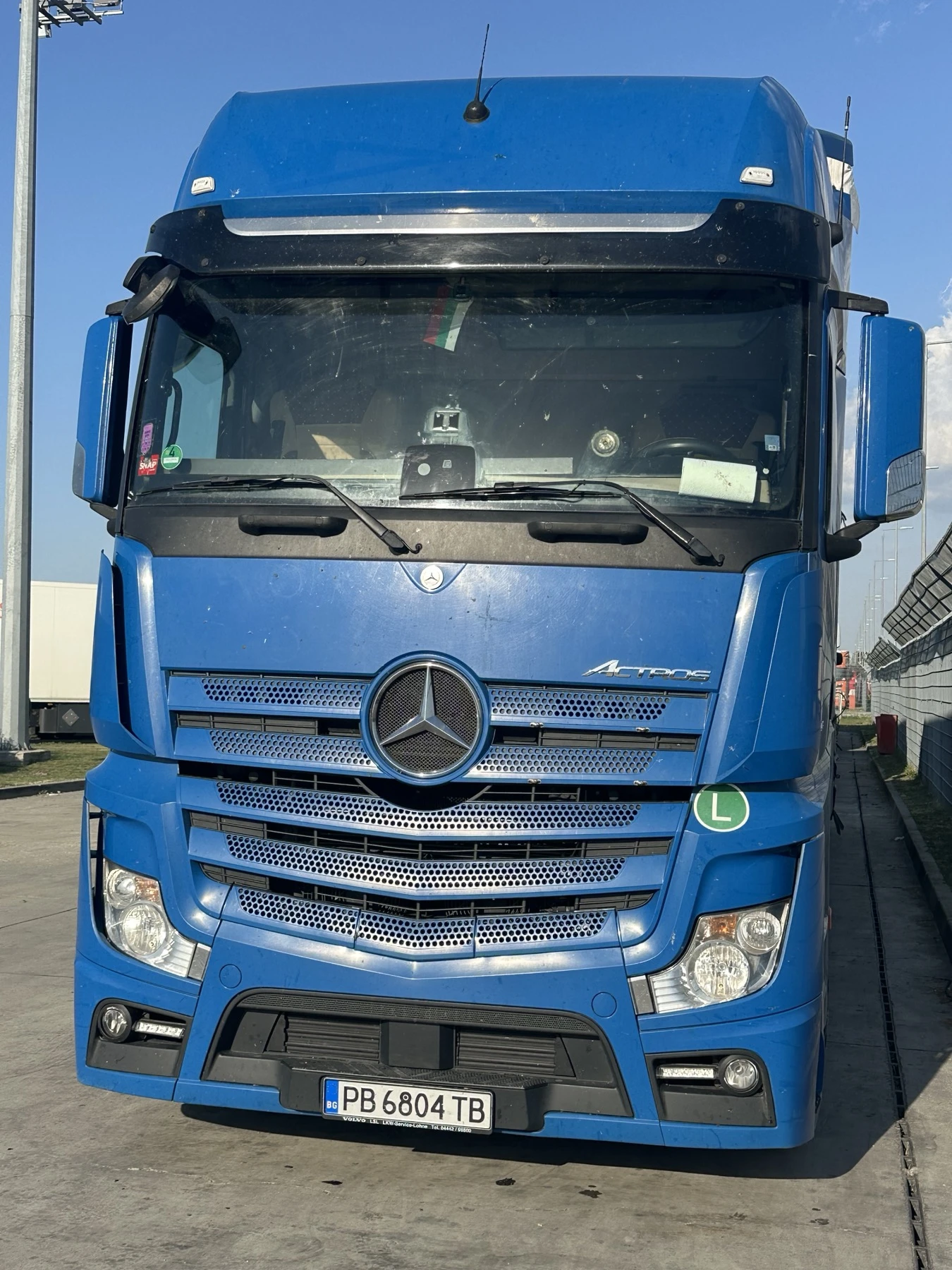 Mercedes-Benz Actros 1845 Mega