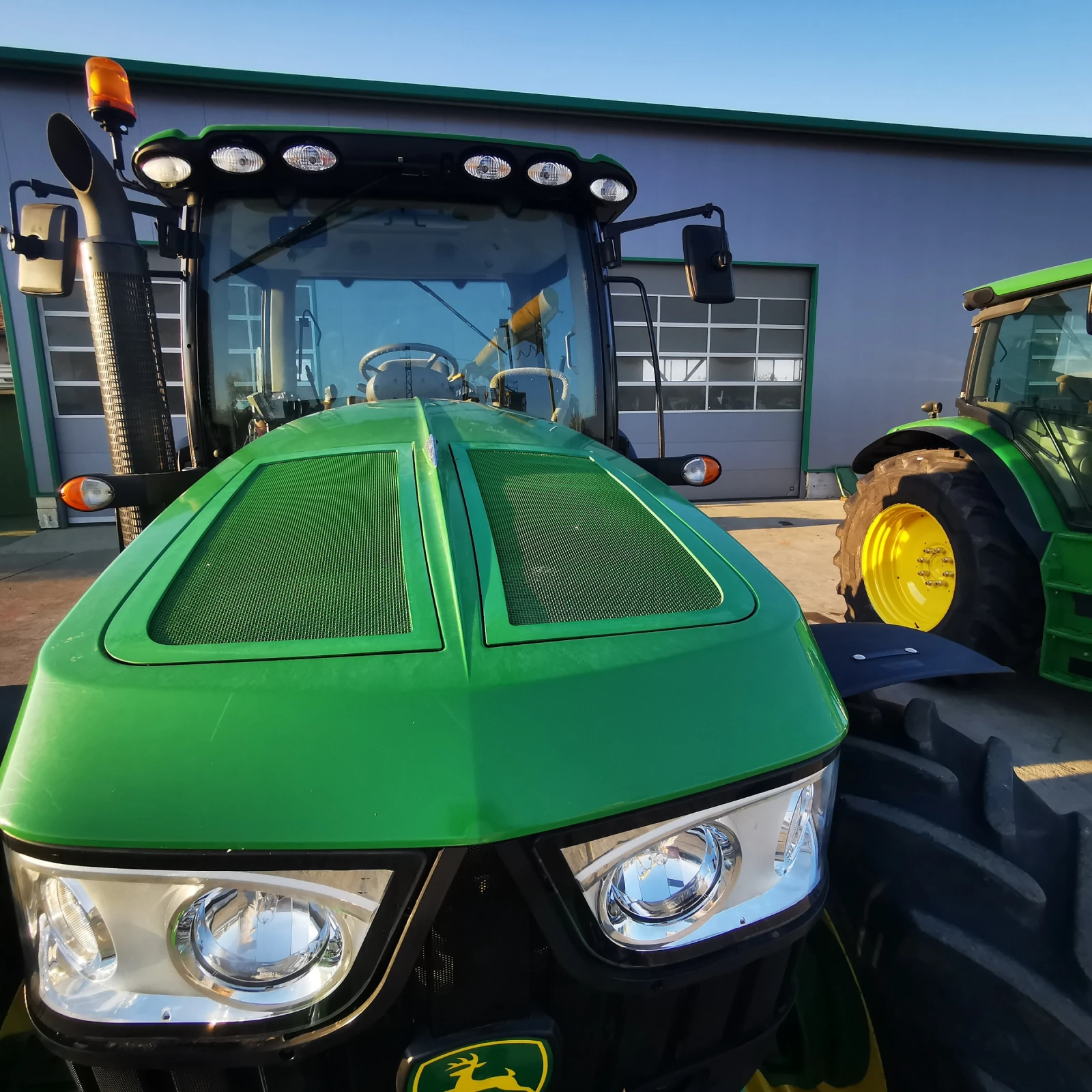 Трактор John Deere 6150R -2014г ЛИЗИНГ с 20% първоначална вноска  - изображение 8