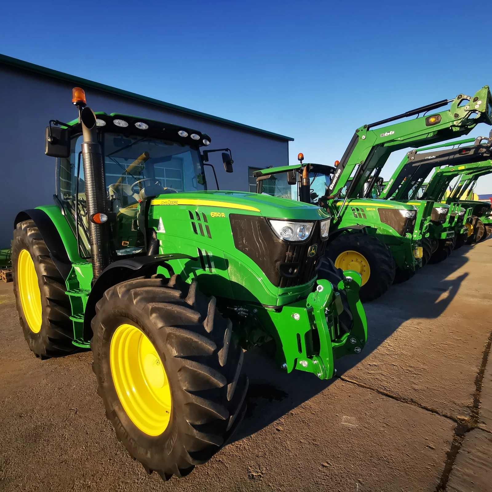 Трактор John Deere 6150R -2014г ЛИЗИНГ с 20% първоначална вноска  - изображение 2