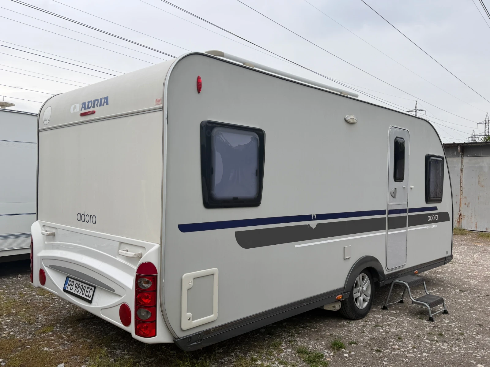 Каравана Adria Adora SUPREME-ФОРСЕЛТ/MOVER/КАТО НОВА/FULL MAX, снимка 2 - Каравани и кемпери - 54488978