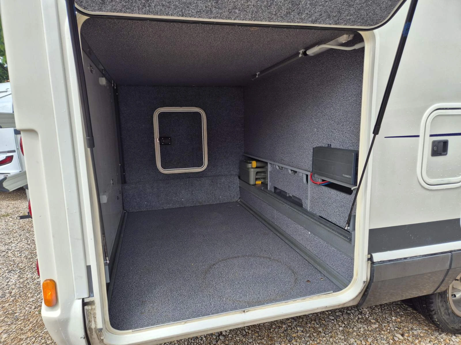Кемпер Carthago S-Plus Chic I47, снимка 7 - Каравани и кемпери - 54753611