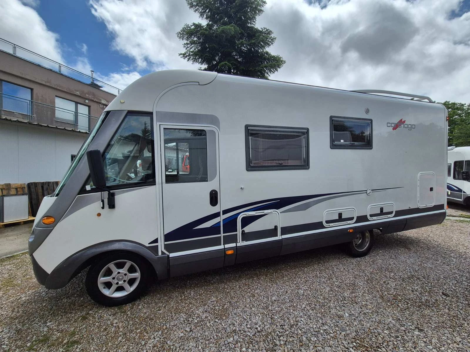 Кемпер Carthago S-Plus Chic I47