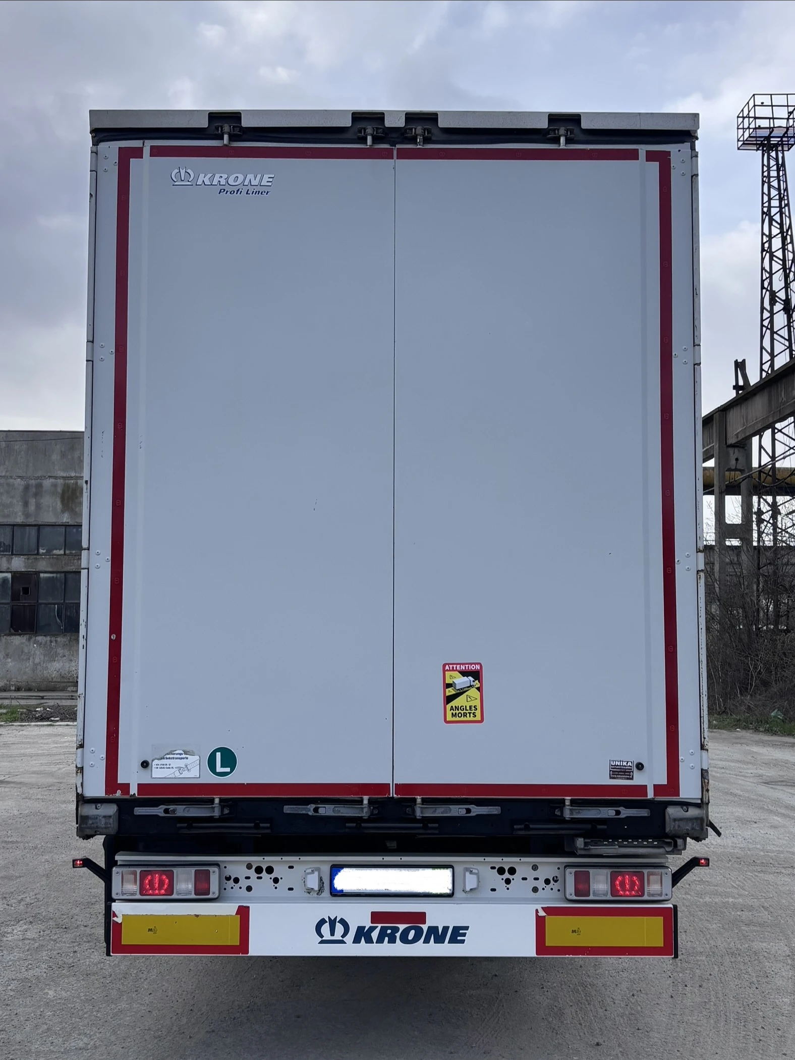 Полуремарке Krone БОГЕ!НОВ ВНОС!ТАРА 6250кг., снимка 2 - Ремаркета - 54143907