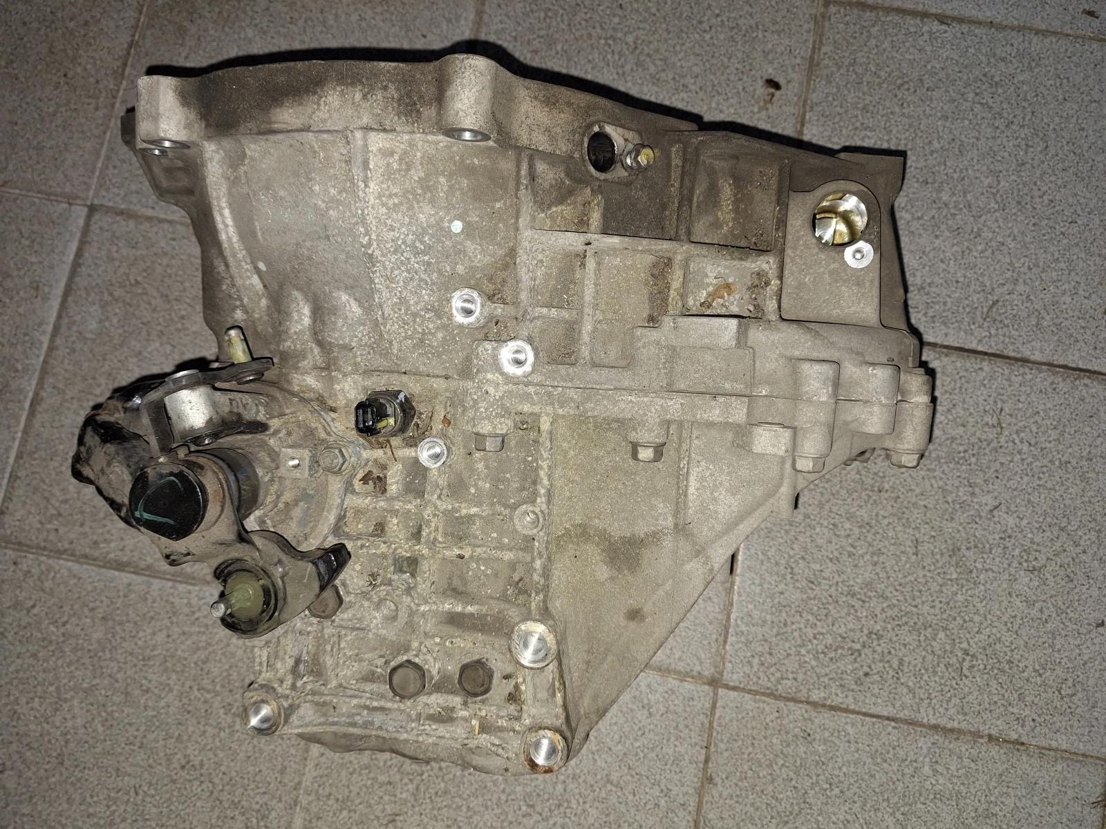     Ix20    | Mobile.bg   4