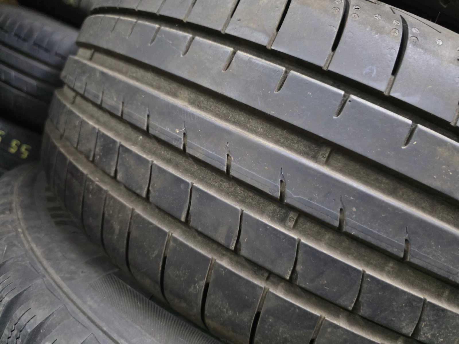 Гуми Летни 205/40R18, снимка 5 - Гуми и джанти - 56730663
