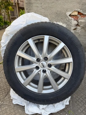 ����� �� �������� �� ���� � ������ 215/65R17 �� Opel