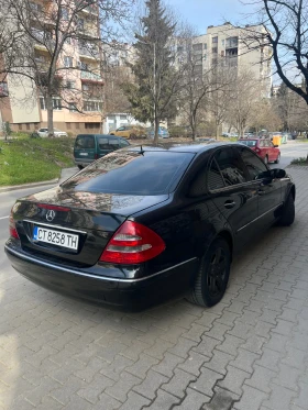 Mercedes-Benz E 220, снимка 4