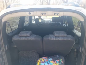 Dacia Logan 1.6 7 места, снимка 6