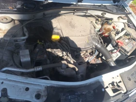 Dacia Logan 1.6 7 места, снимка 12